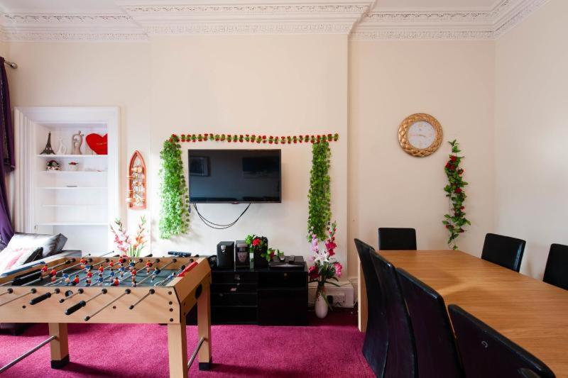 Edinburgh Central Roomz Aparthotel 외부 사진