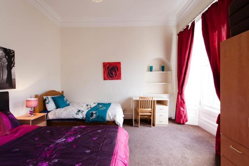 Edinburgh Central Roomz Aparthotel 외부 사진